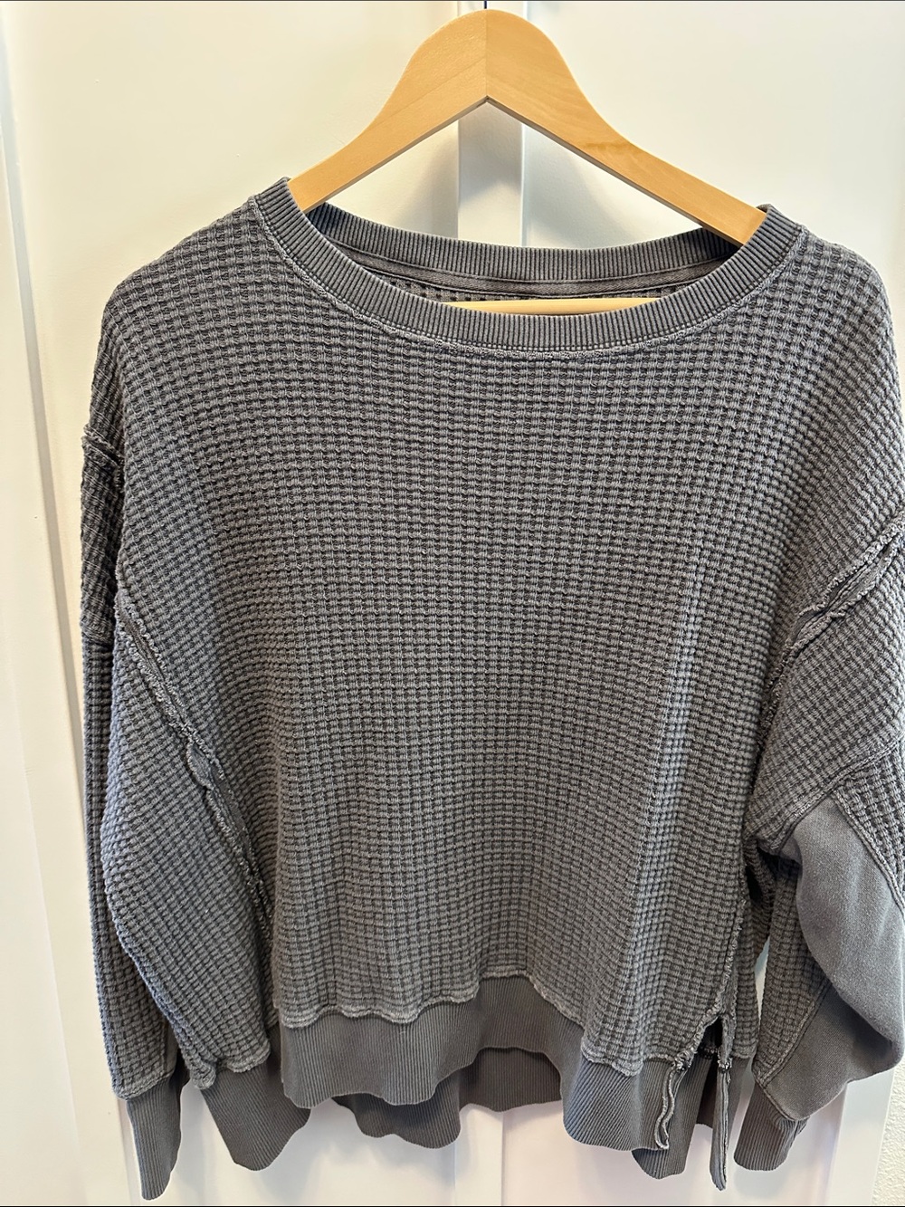 American Eagle Outfitters Gray Waffle-Knit Crewneck Sweater
